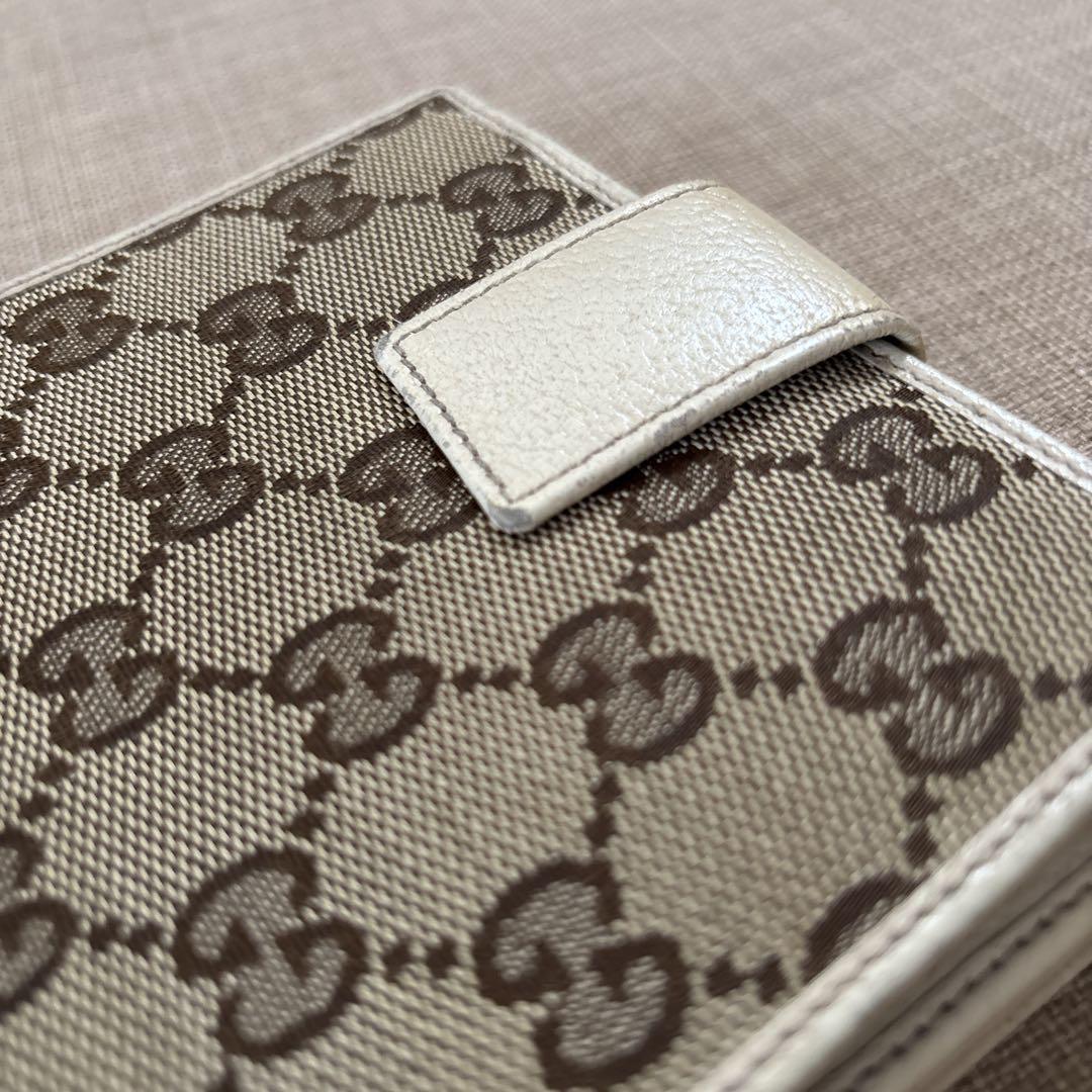 GUCCI GGキャンバス 二つ折り財布 小物