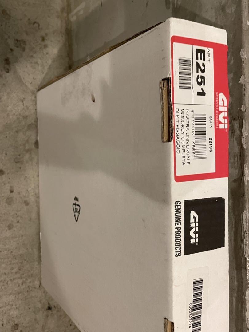 GIVI E 251 モノキー ベース モノキー トップケース ベースプレート