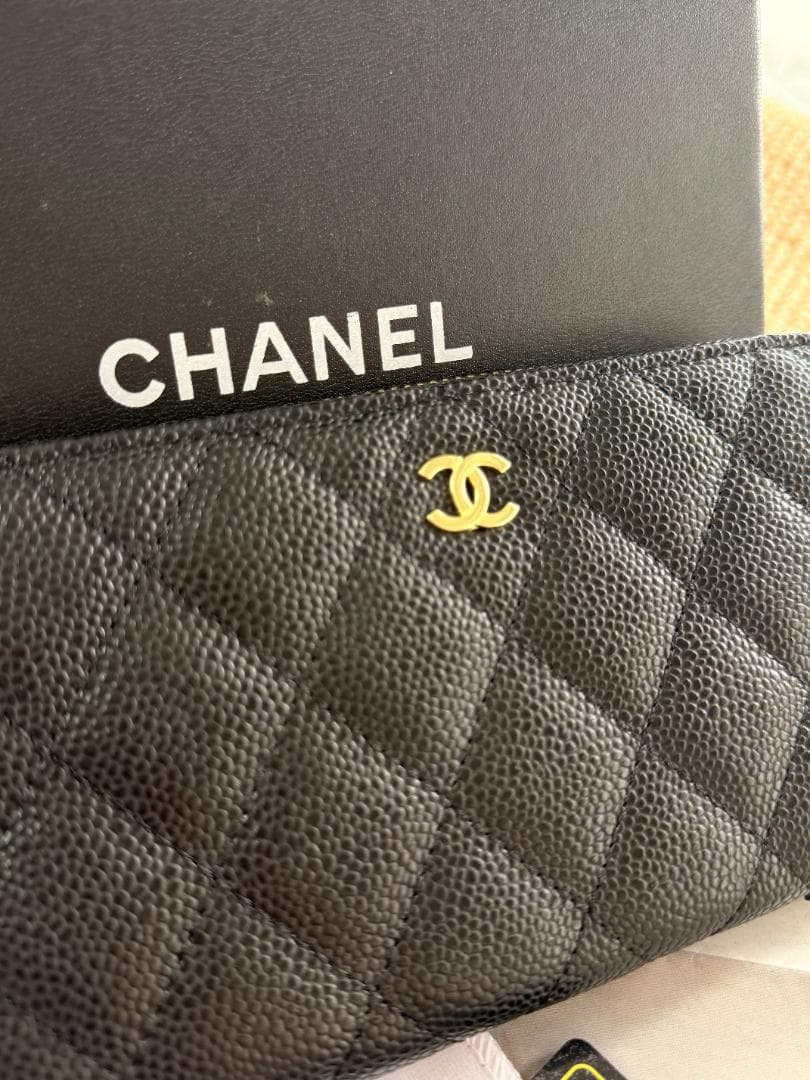 CHANEL ブラックレザー 長財布