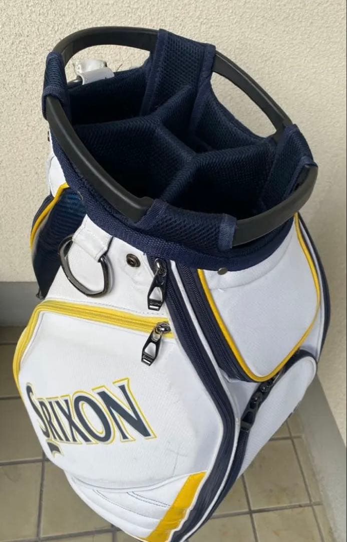 Srixon キャディバッグ ホワイト/イエロー/ネイビー - メルカリ