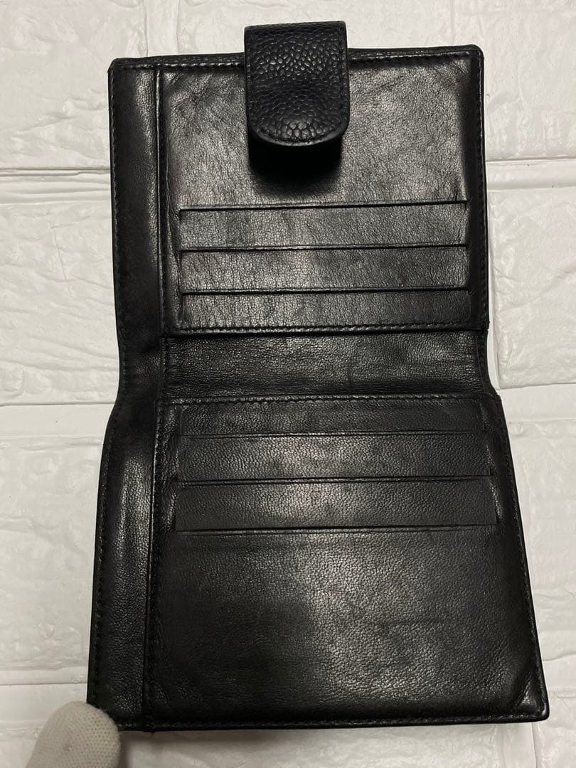 CHANELシャネル ココマーク キャビアスキン 折り財布 ❤︎ CHANELシャネル ココマーク キャビアスキン 折り財布 ❤︎