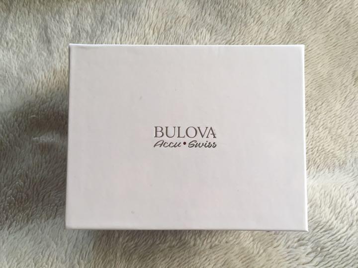 Bulova アキュスイス