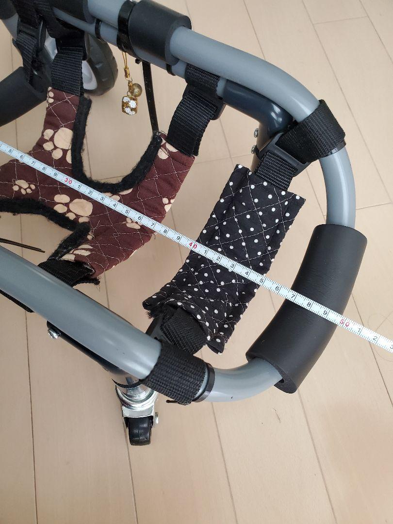 小型犬用車椅子　小型犬歩行器　小型犬歩行リハビリ