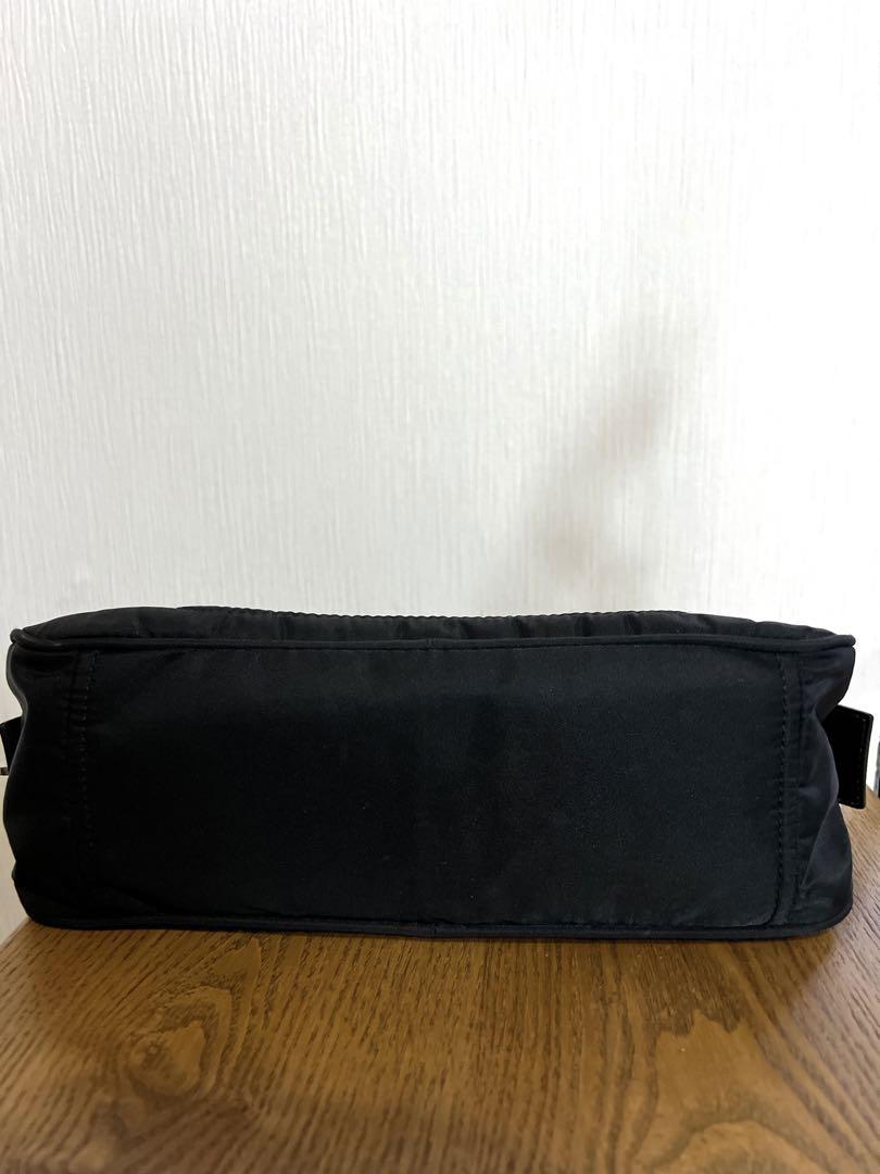 美品　プラダ　PRADA バッグ　ナイロン
