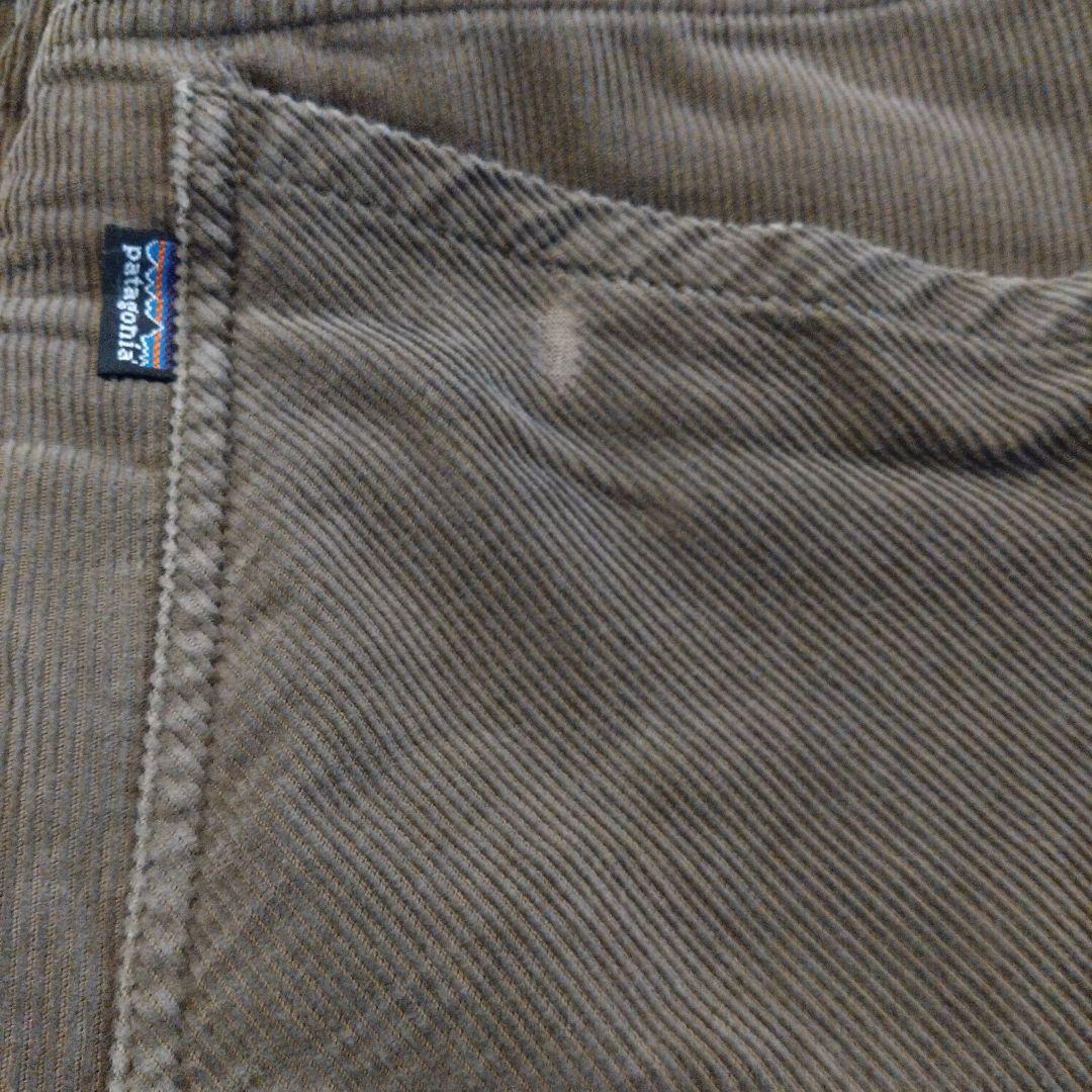 Patagonia　コーデュロイパンツ ボタン付き