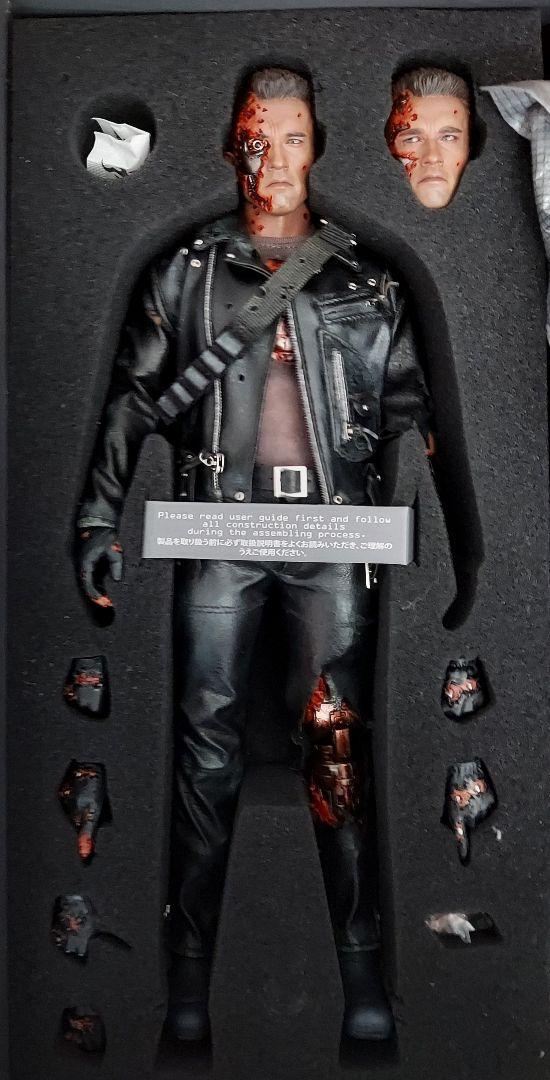 ホットトイズ ターミネーター T-800 ダメージ 美品 ! お値下げ不可!