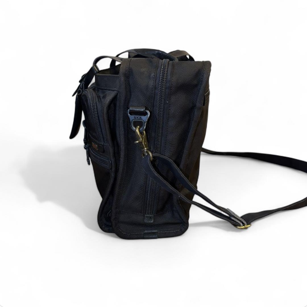 TUMI トゥミ　ブリーフケース　2way ショルダー　A4収納　26108DH 美品✨TUMI トゥミ ブリーフケース ビジネスバッグ 2way A4 黒