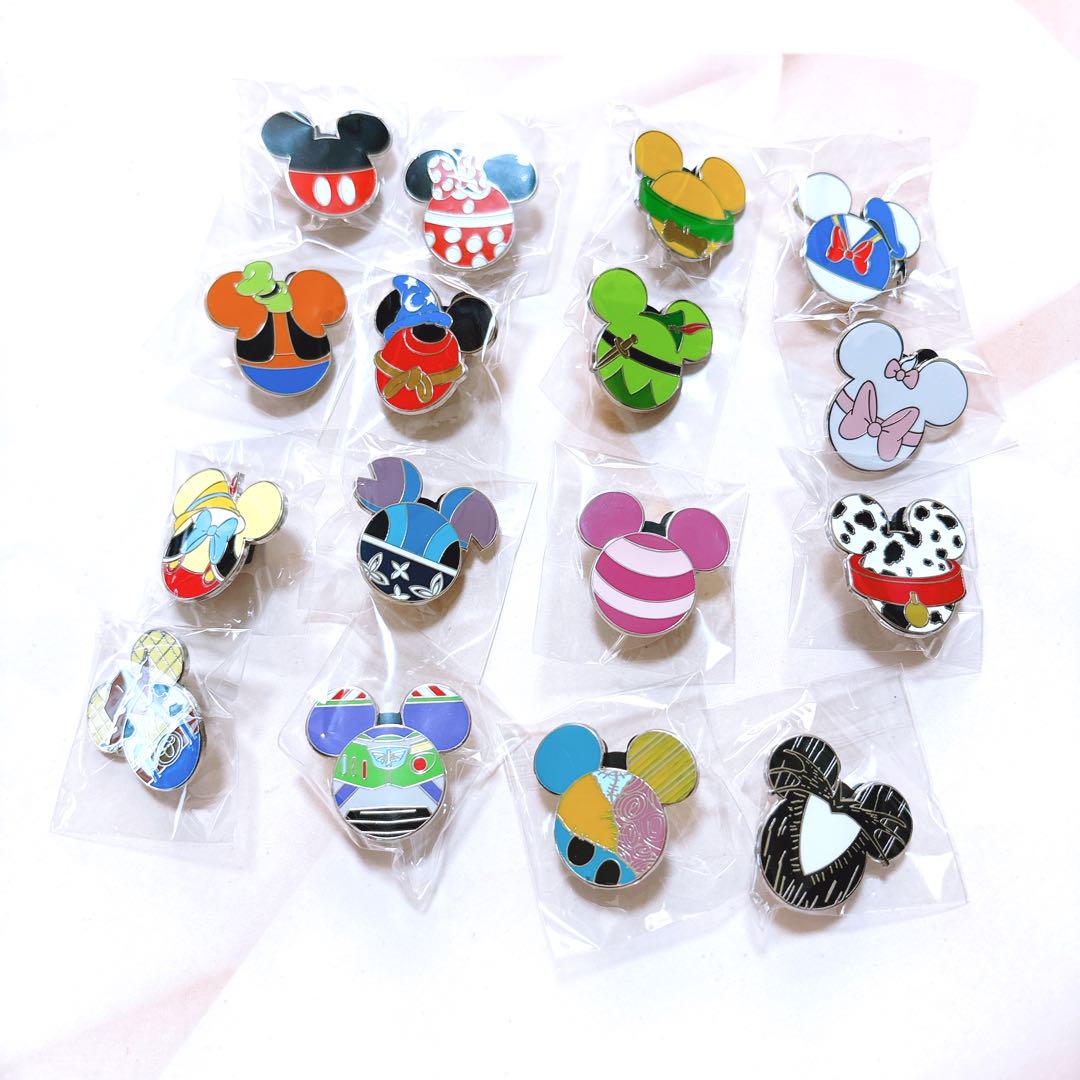 ピンバッジ　ミッキーマウスと仲間たち　コンプリートセット　東京ディズニーリゾート