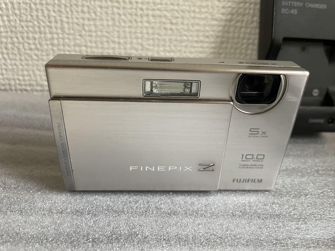 富士フイルム FinePix Z200 デジタルカメラ