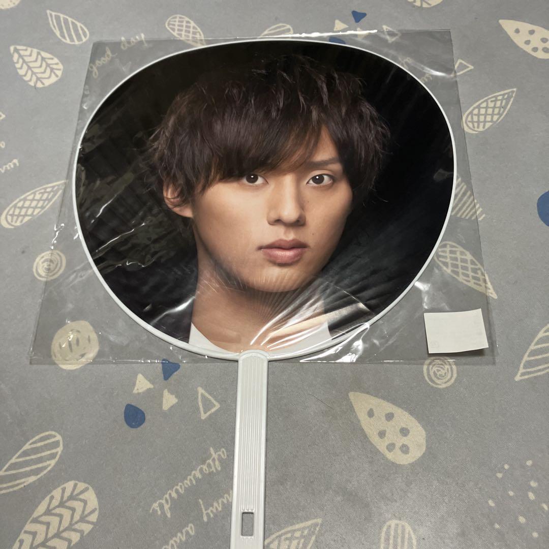 3点セット　藤ヶ谷太輔　うちわ　ペンライト　専用カード Kis-My-Ft2 藤ヶ谷太輔うちわとKis-My-Ft2ホワイトペンライト - メルカリ