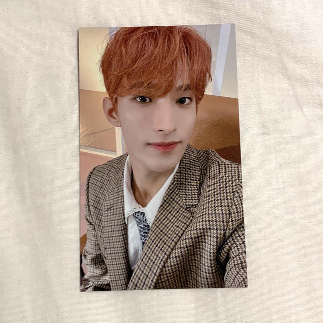 SEVENTEEN セブチ ドギョム ユニバ 特典 生写真 CARAT SEVENTEEN セブチ ドギョム ユニバ 特典 生写真 CARAT盤