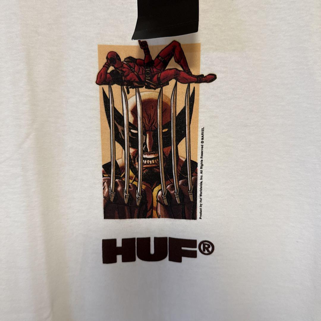 ◆HUF◆HUF x Deadpool Brooding 半袖Tシャツ Black 送料込 HUF x Deadpool Brooding 海外限定 Tシャツ 半袖 Black 送料込み