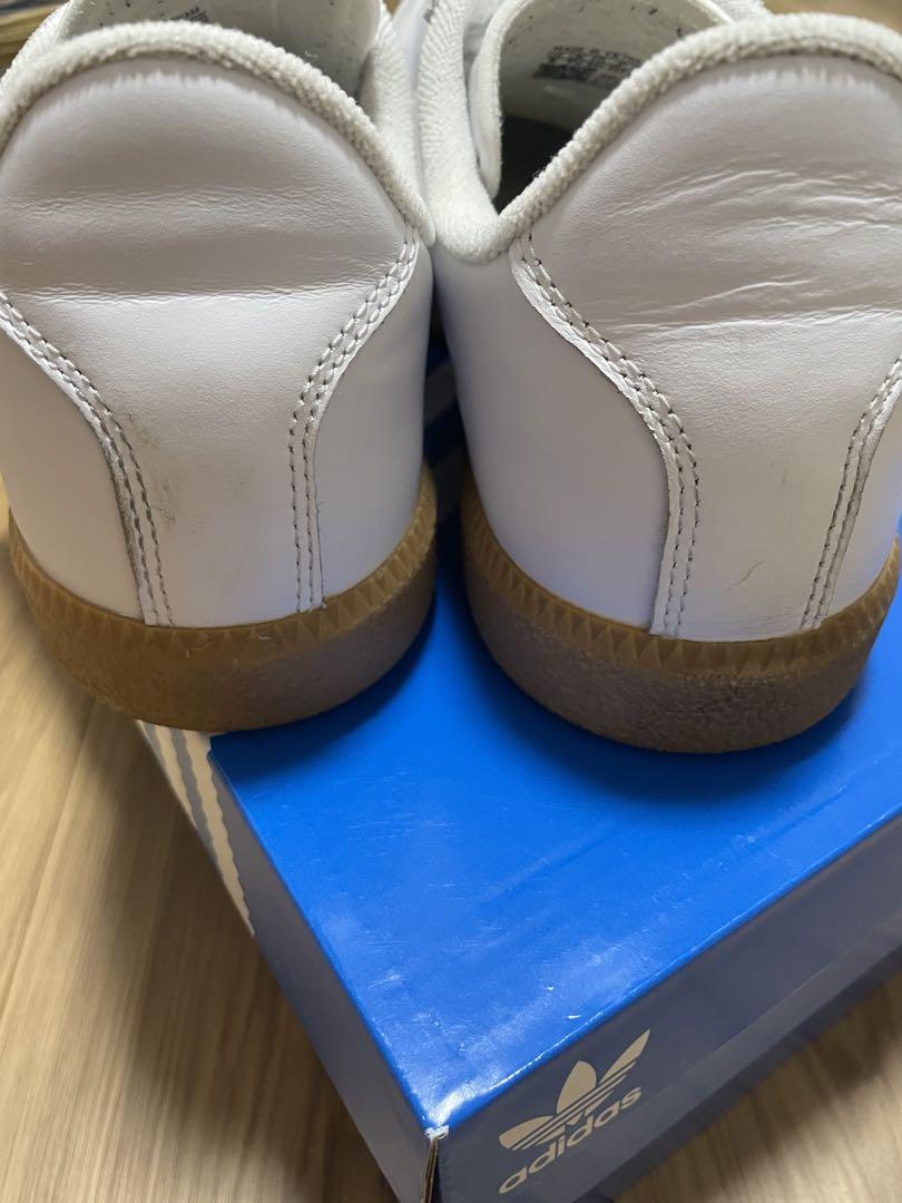 靴 ADIDAS BWARMY 25.5