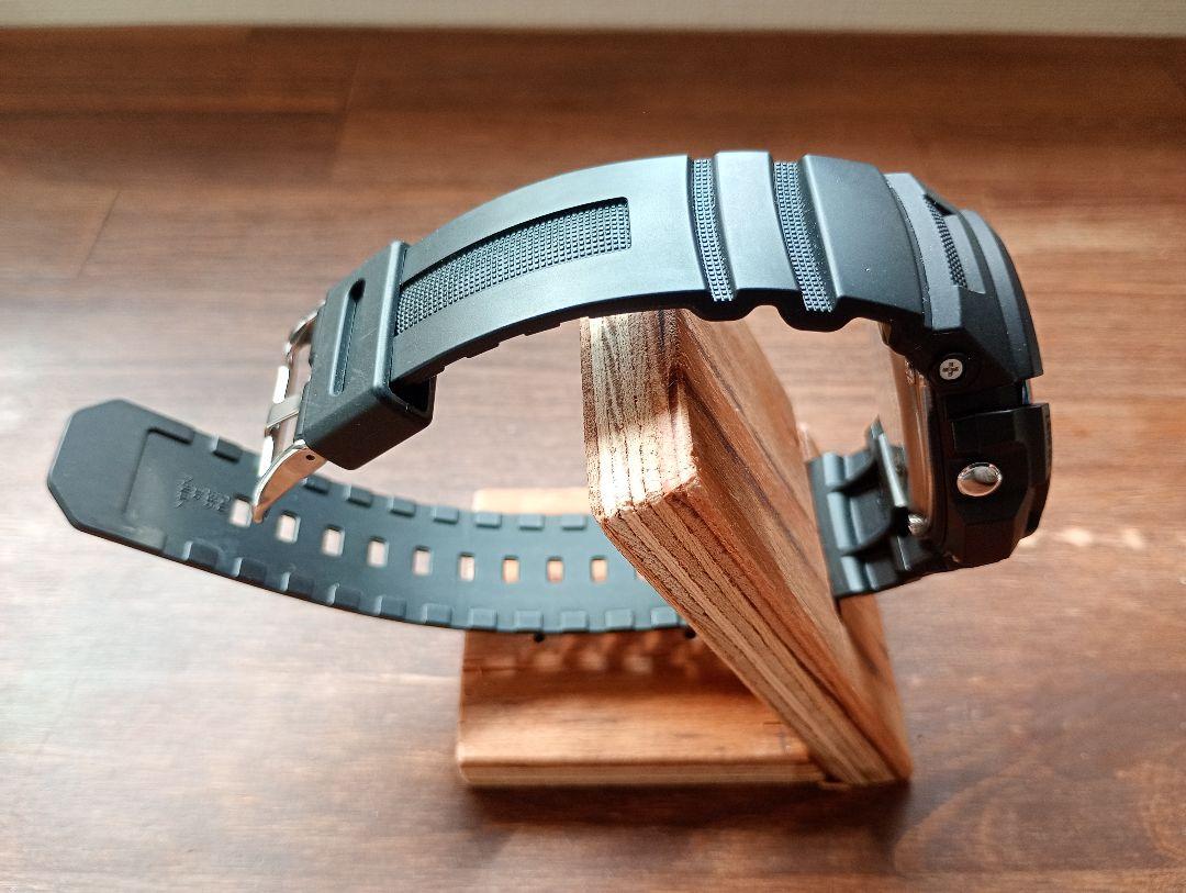 G-SHOCK AWG-M100A-1AJF 中古美品