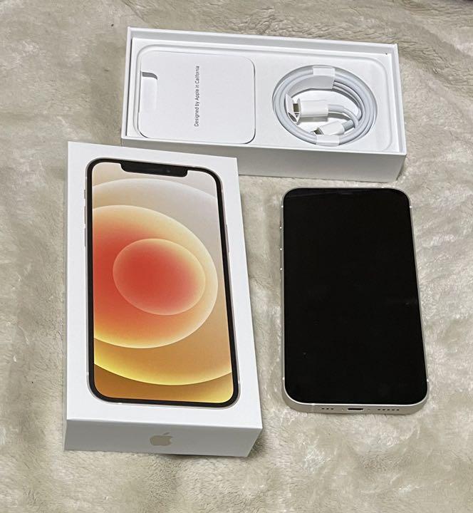 iPhone 12 64GB ホワイト
