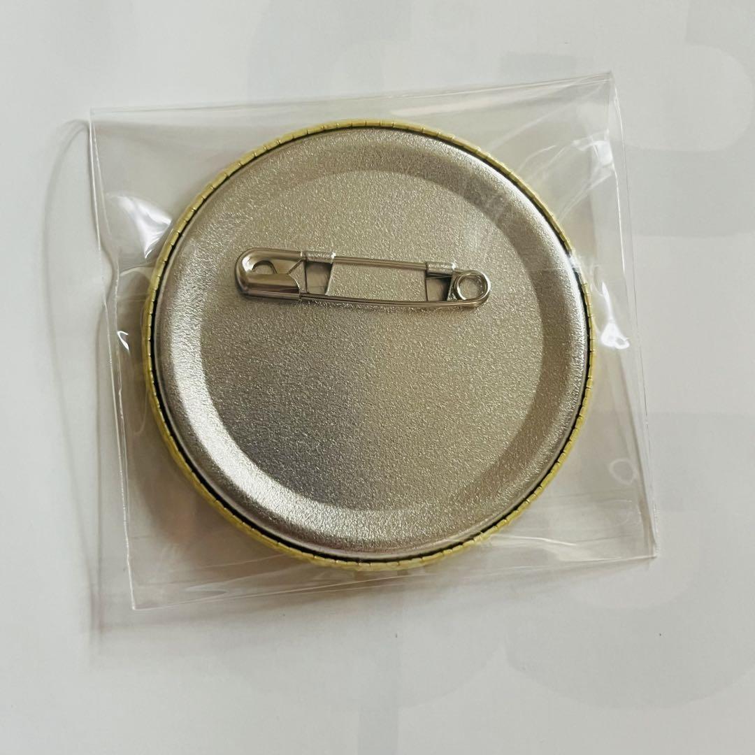 ブルーロック 玉座ヴィンテージ 缶バッジ 蜂楽 廻 Amazon.co.jp: ブルーロック ヴィンテージ 玉座 缶バッジ 蜂楽