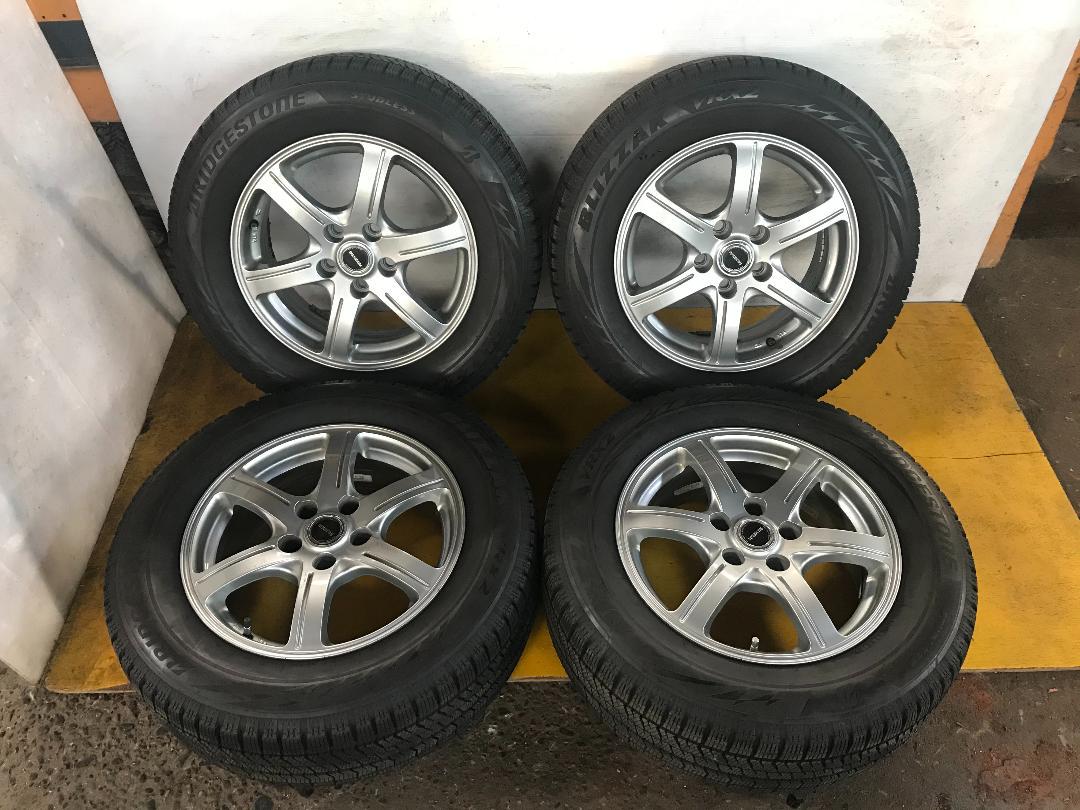 1 BRIDGESTONE VRX2 225/60/R16 9分目 スタッドレス 1 BRIDGESTONE VRX2 225/60/R16 9分目 スタッドレス