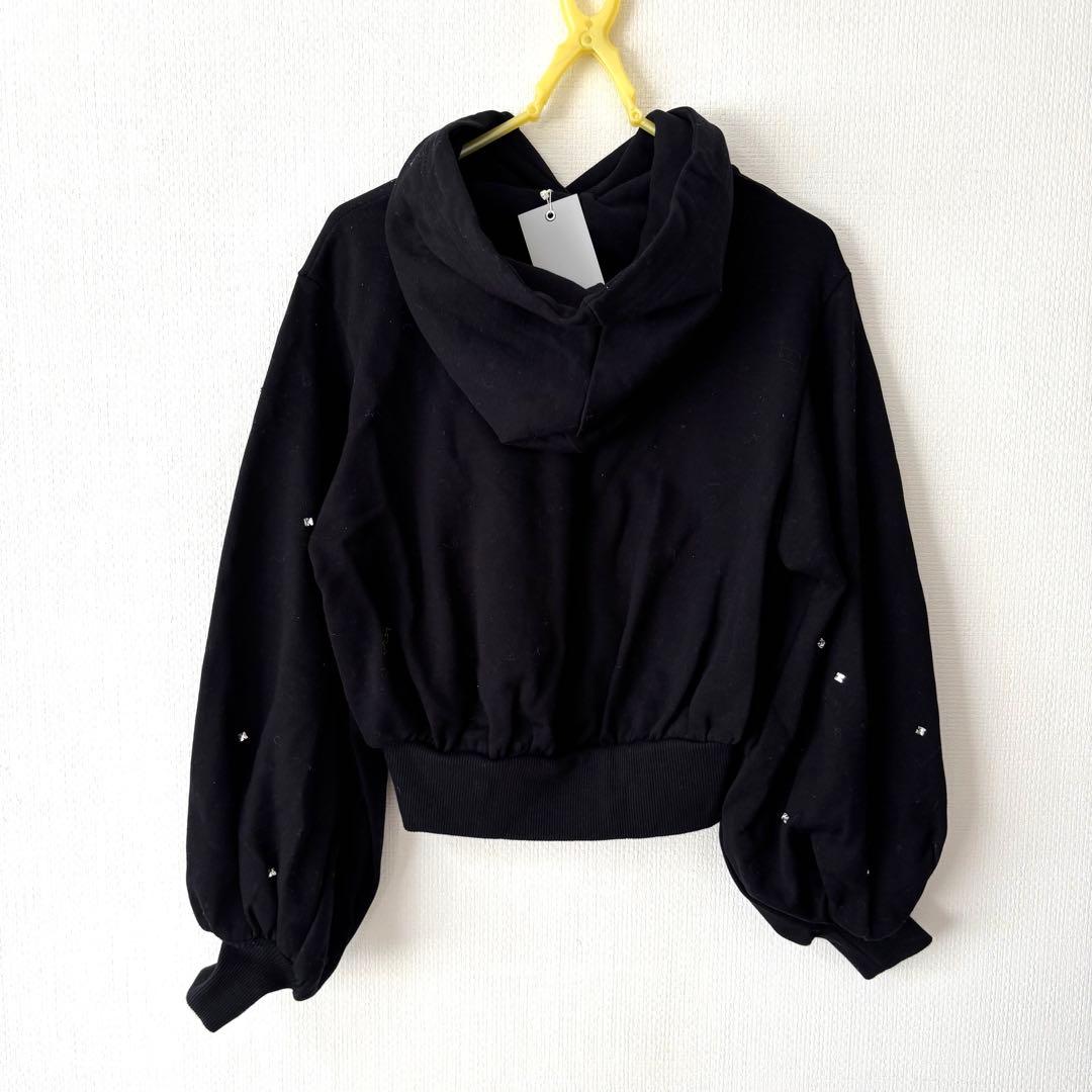 sheller♡ダイヤビジューフーディー - メルカリ