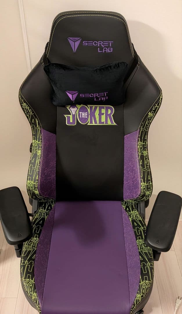 Secretlab Titan ジョーカー目立った傷や汚れなし
