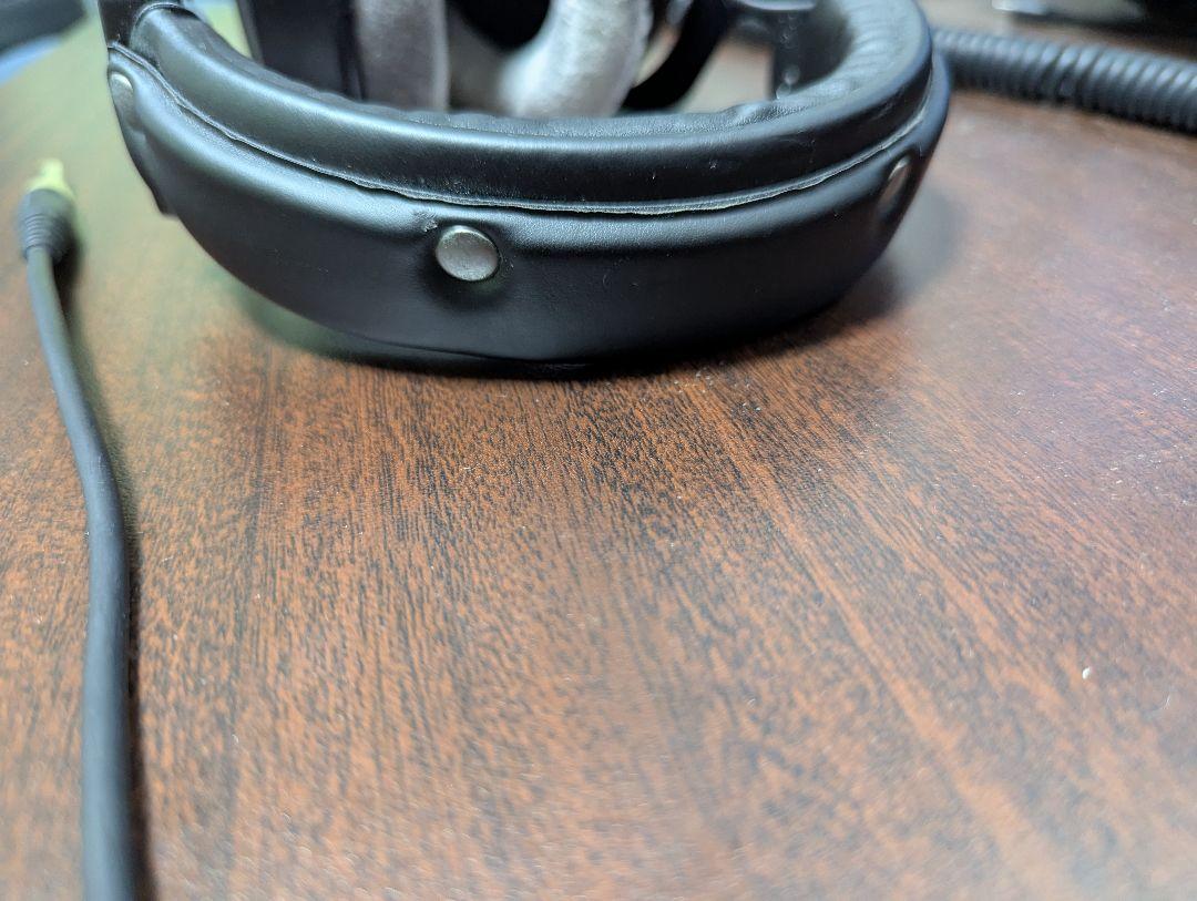 ヘッドホン beyerdynamic dt990pro 250ohm