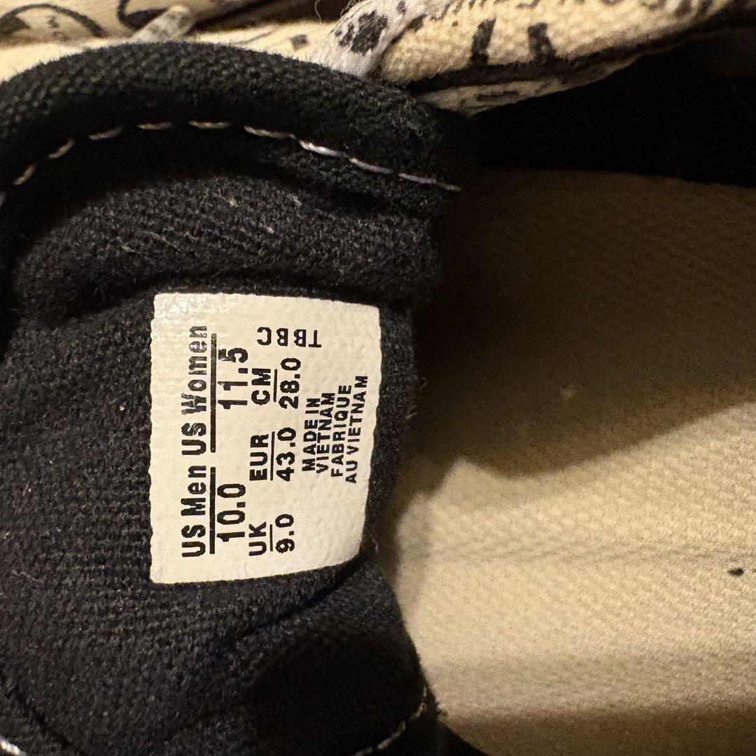 ムーンアイズ　Vans スニーカー