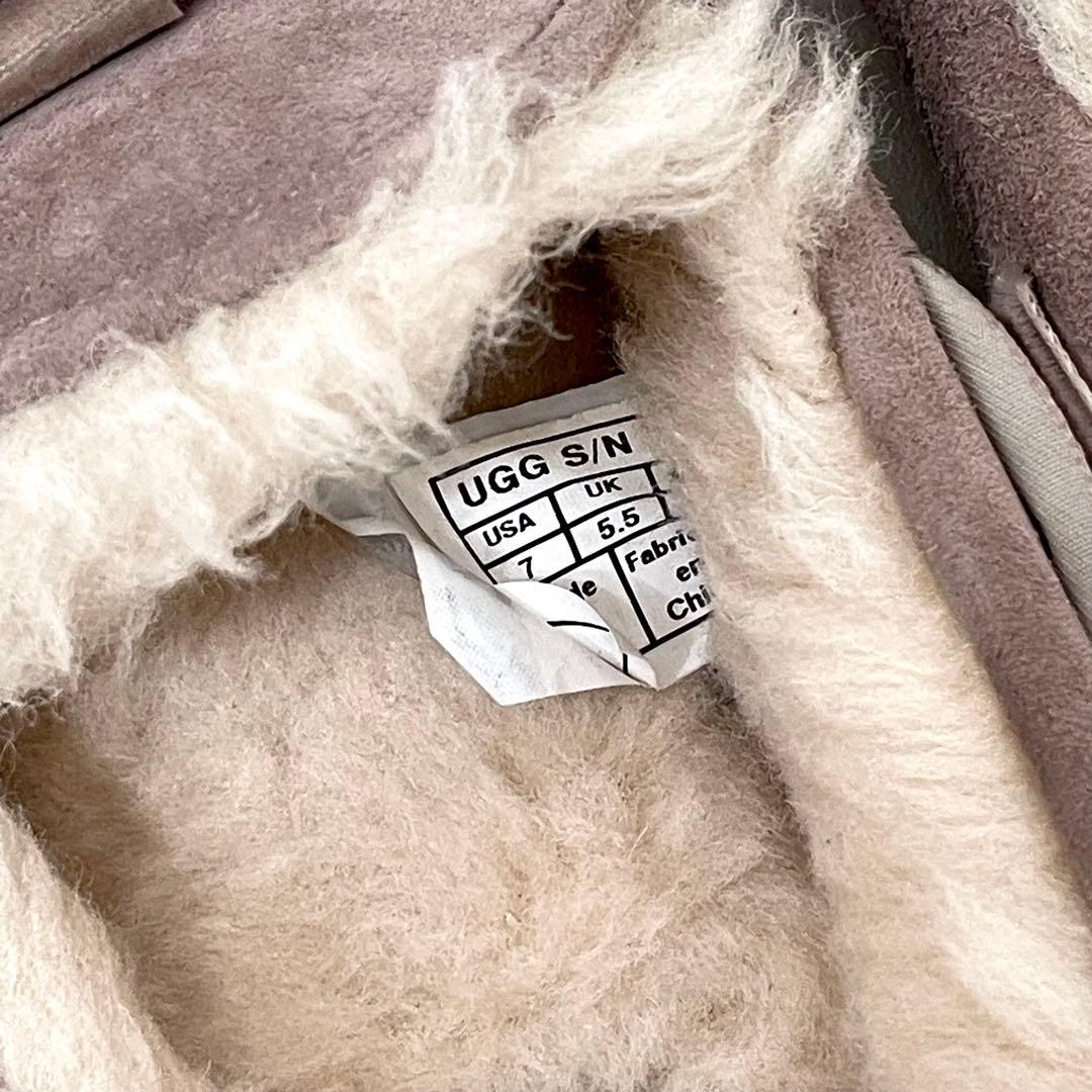 【良品✨️】UGG アグ ブローチリボンファーモカシン US7 グレー レディース