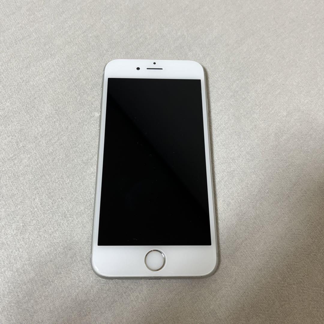 Apple iPhone 6s シルバー　SIMフリー