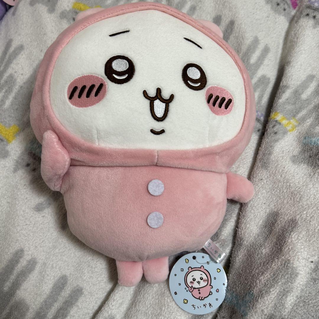 【新品】ちいかわパジャマBIGぬいぐるみ　コンプリート4つセット