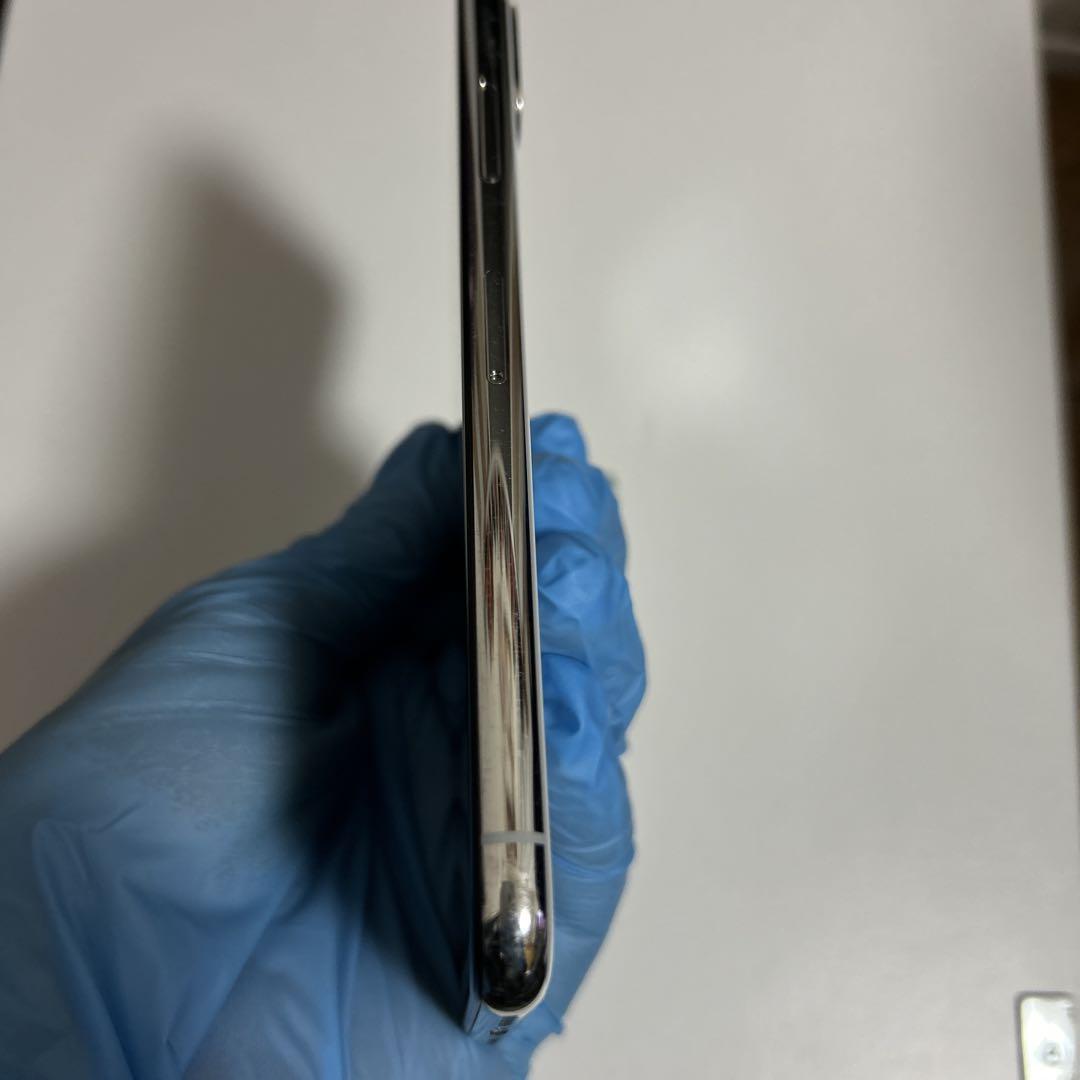 Apple iPhone X 64GBシルバー