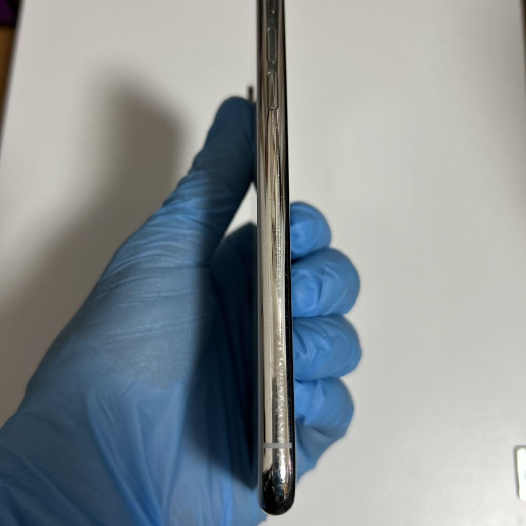 Apple iPhone X 64GBシルバー