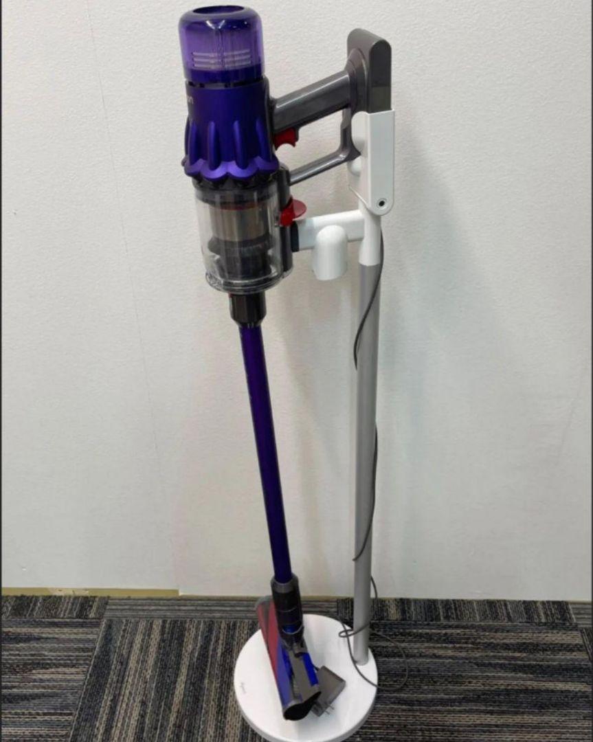 コードレス掃除機 紫色 充電スタンド付き - メルカリ