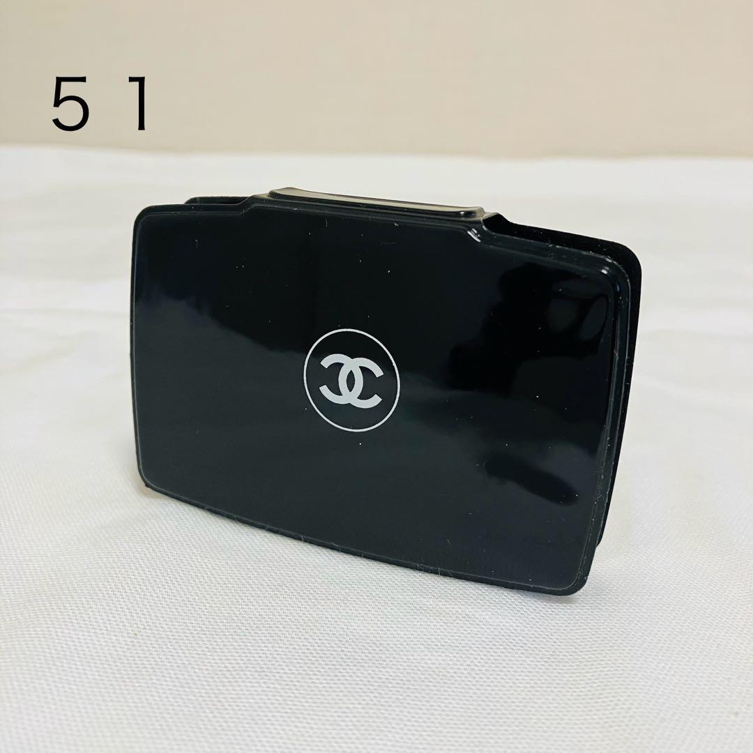 新品シャネルドゥーブルタンプードゥレ51 ルミエール 1.5g