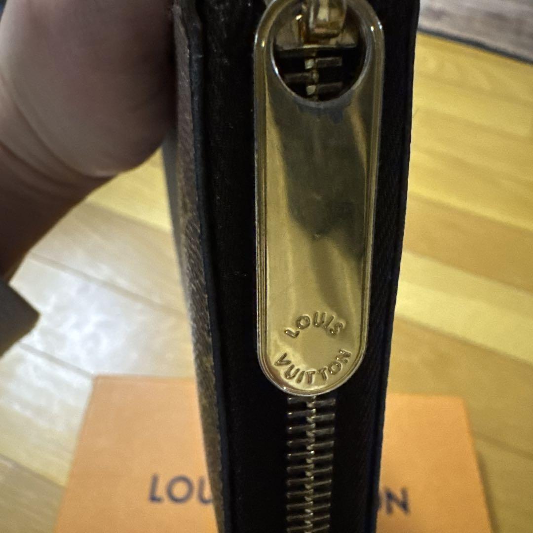 LOUIS VUITTON モノグラム ジッピー長財布