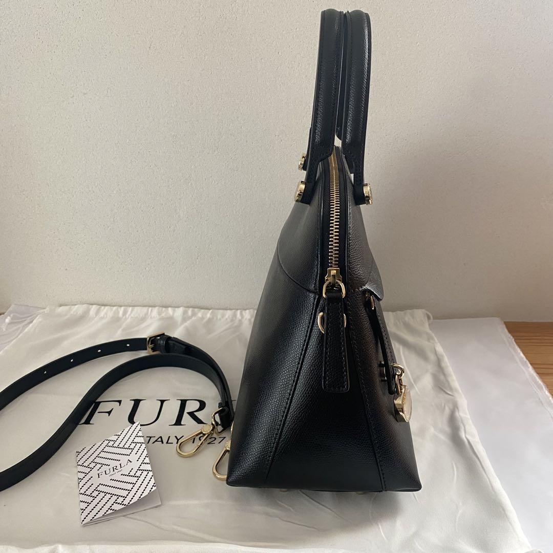 美品FURLAレザー2way パイパーショルダーバッグ ブラック