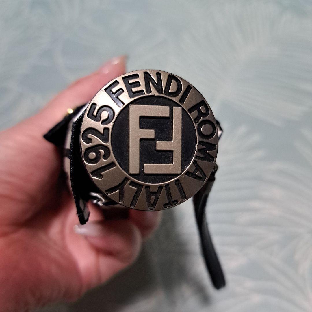 美品❗FENDI フェンディ ズッカ 晴雨兼用 折り畳み傘❤ - メルカリ