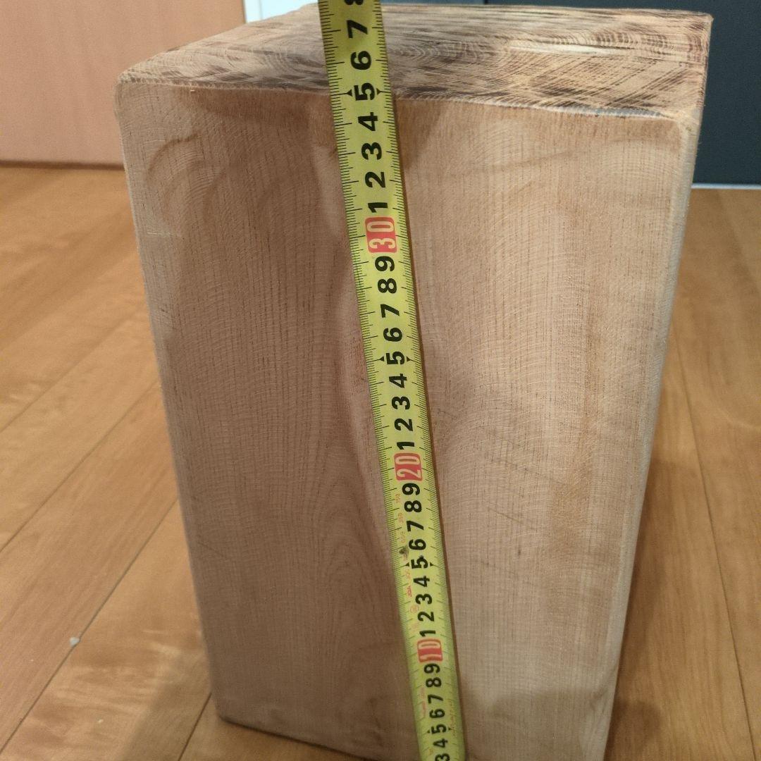 0121 ハンドメイド 木製 　オブジェ　台
