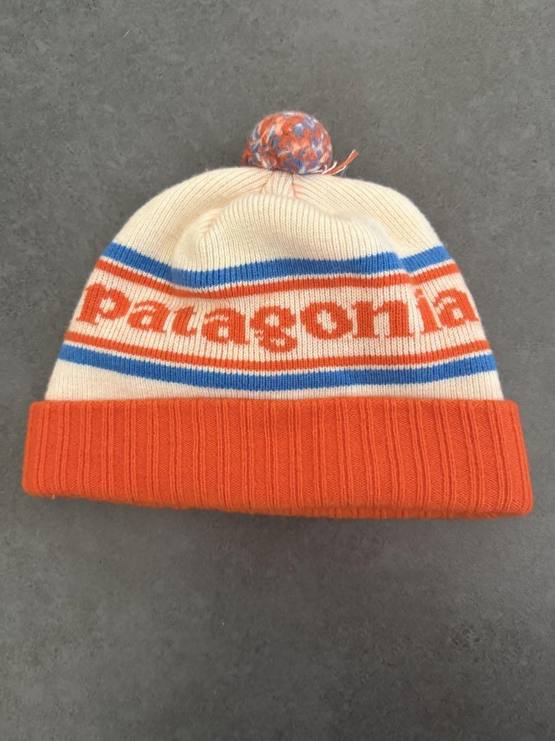 Patagonia ポンポン付きニット帽 - メルカリ