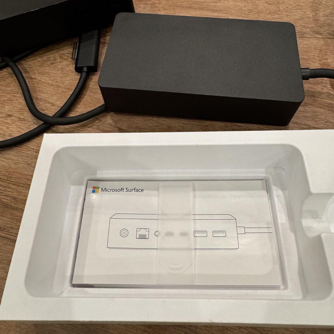 Microsoft Surface ドック 2 Dock 2 分配器・切替器