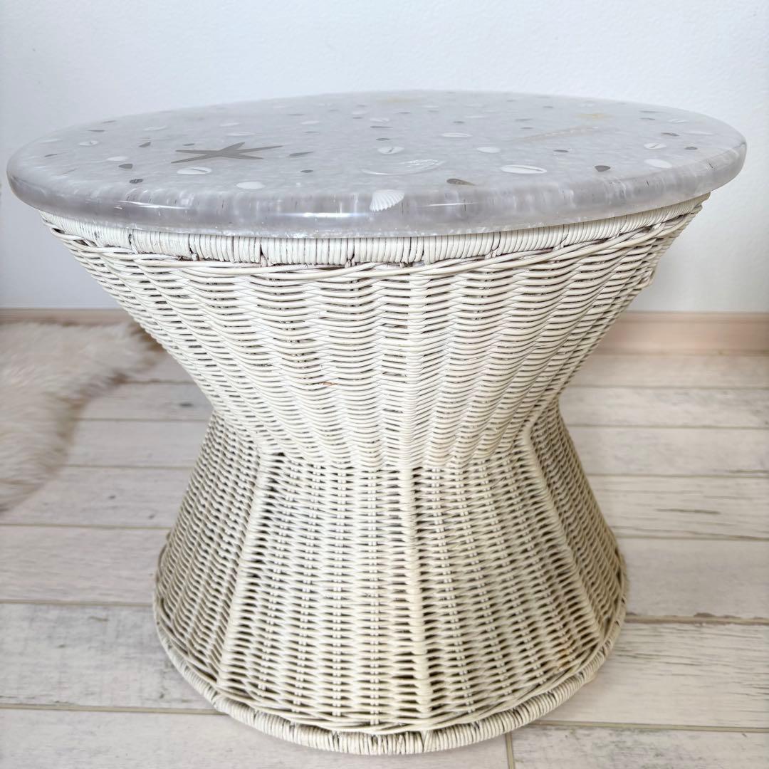 シェルラタンテーブル