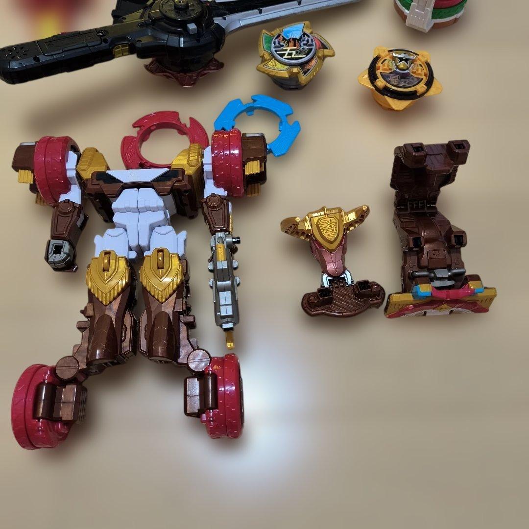 手裏剣戦隊ニンニンジャー目立った傷や汚れなし