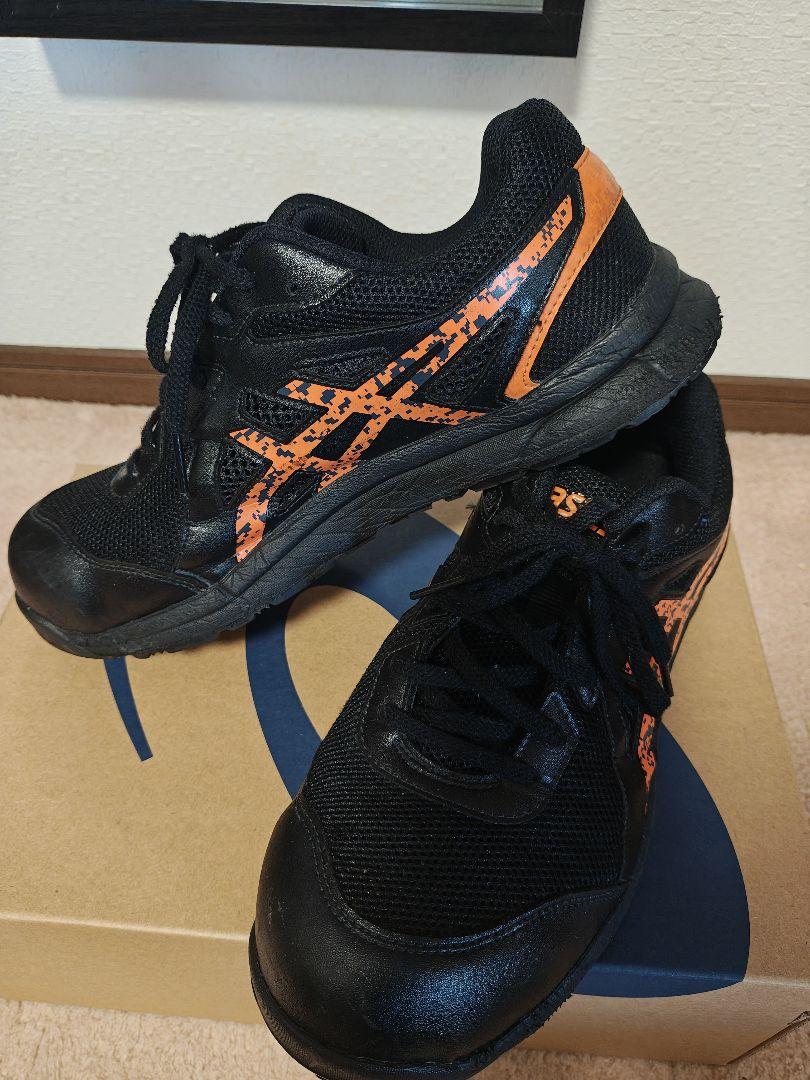 アシックス ウィンジョブ安全靴ＣＰ１０６ ブラックＸオレンジポップ26ｃｍ