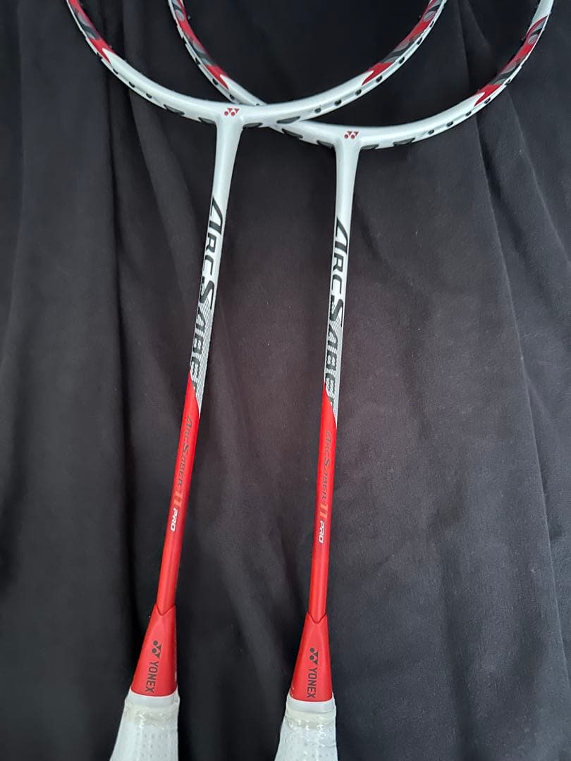 バドミントンラケット 2本セット - メルカリ