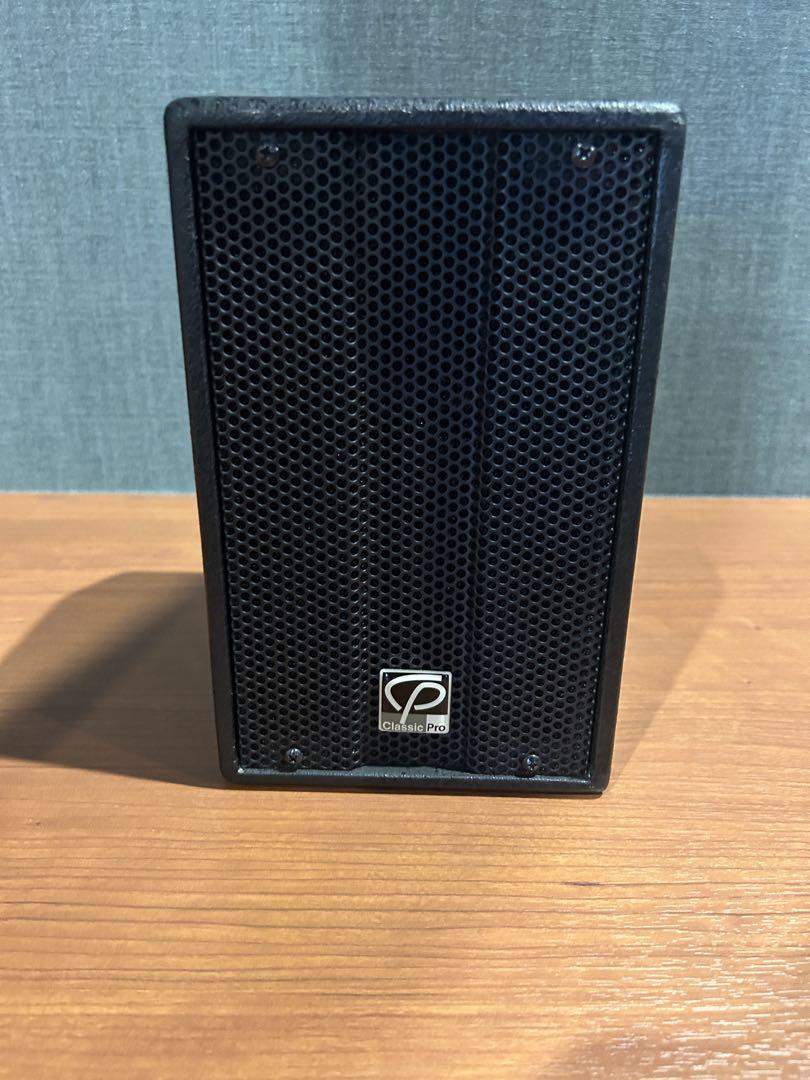 CLASSIC PRO CS104P　PAスピーカー