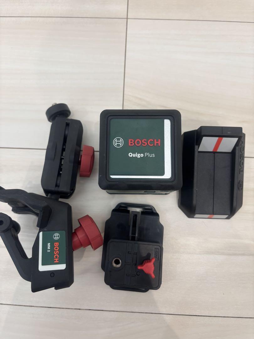 BOSCH クロスラインレーザー QUIGO PLUS