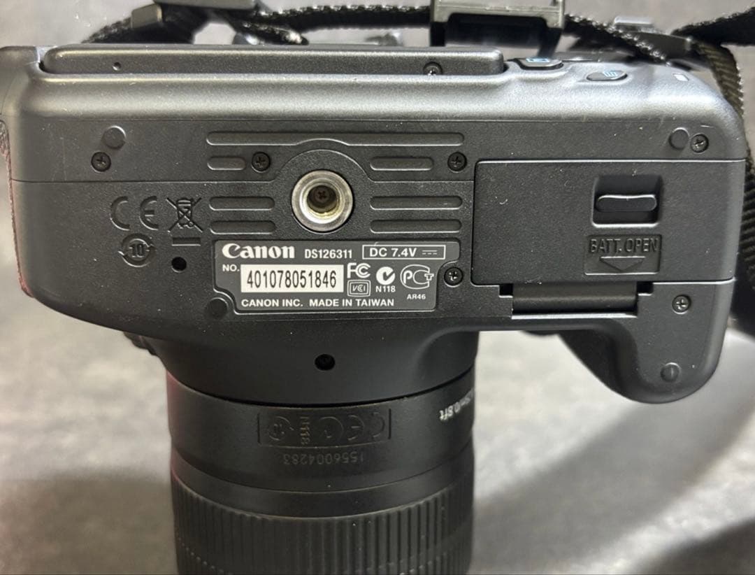 Canon EOS Kiss X5 デジタル一眼レフカメラ