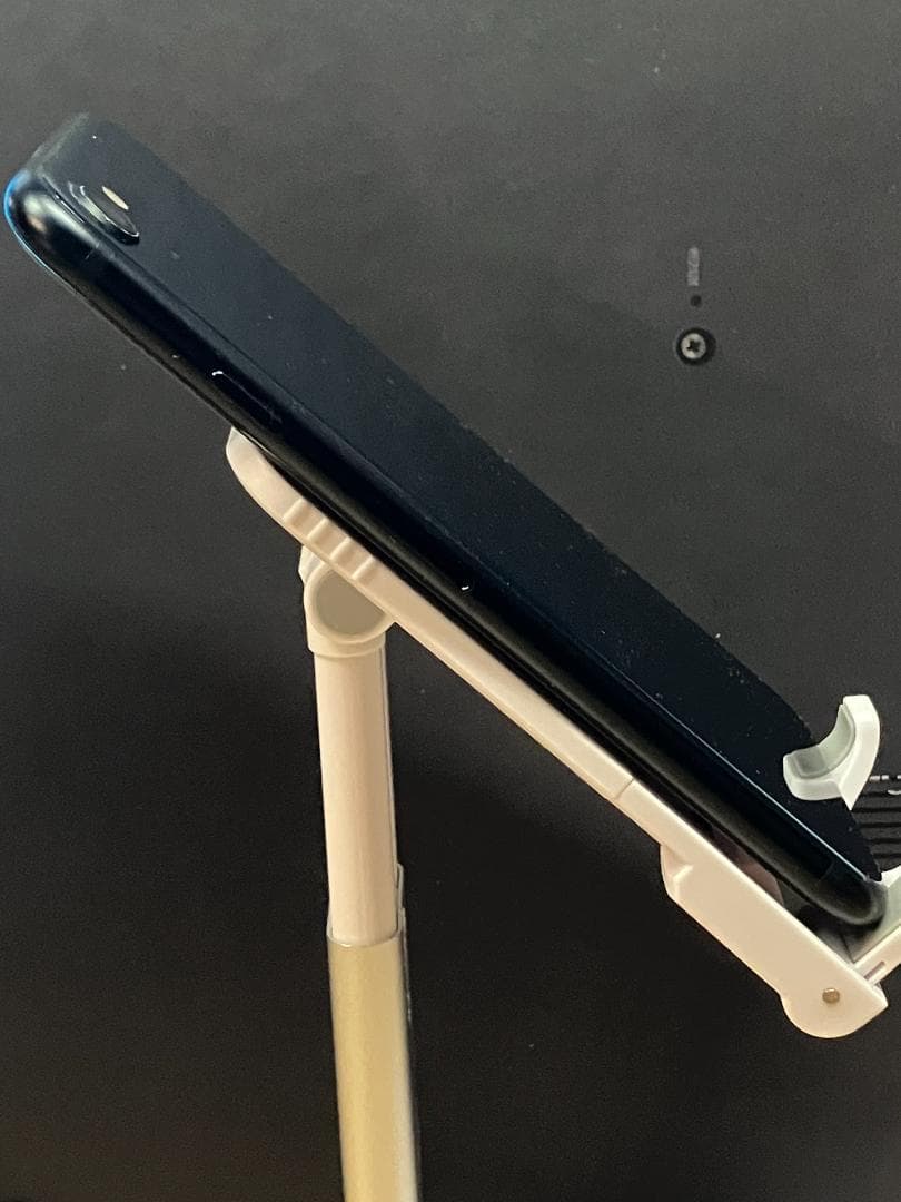 【美品】iPhone SE 第3世代 64GB 【美品】iPhone SE 第3世代 64GB