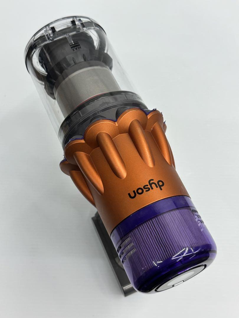 ダイソン　掃除機　デジタルスリムV8 SV18 本体　純正バッテリー付き　美品 ダイソン 掃除機 デジタルスリムV8 SV18 本体 純正バッテリー
