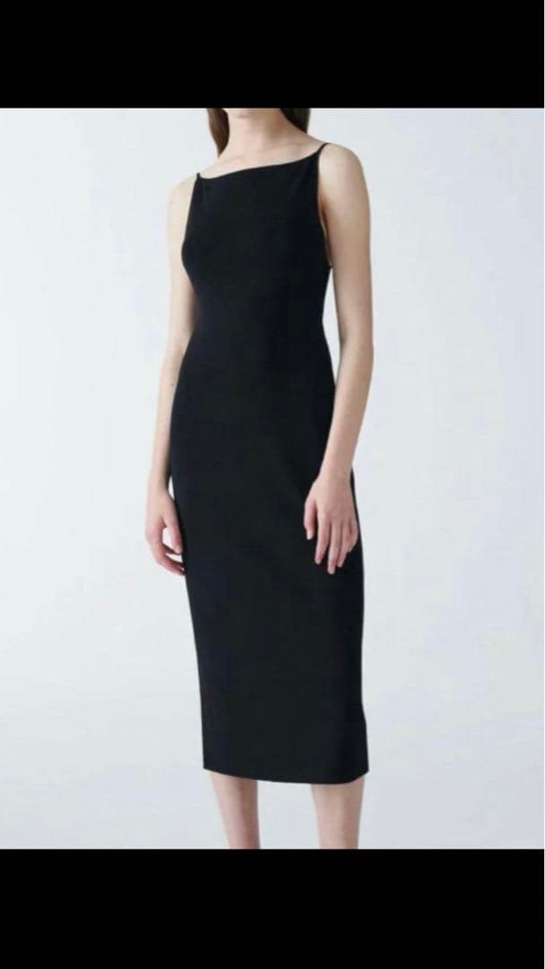 新品未使用✨COS バックレス　ニットスリップワンピース　ブラック　XS