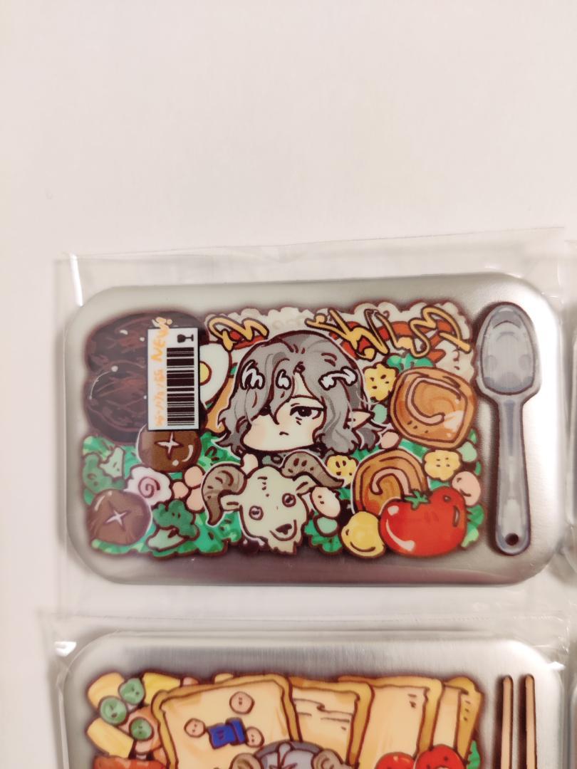 ダンジョン飯 弁当 缶バッジ 8個セット