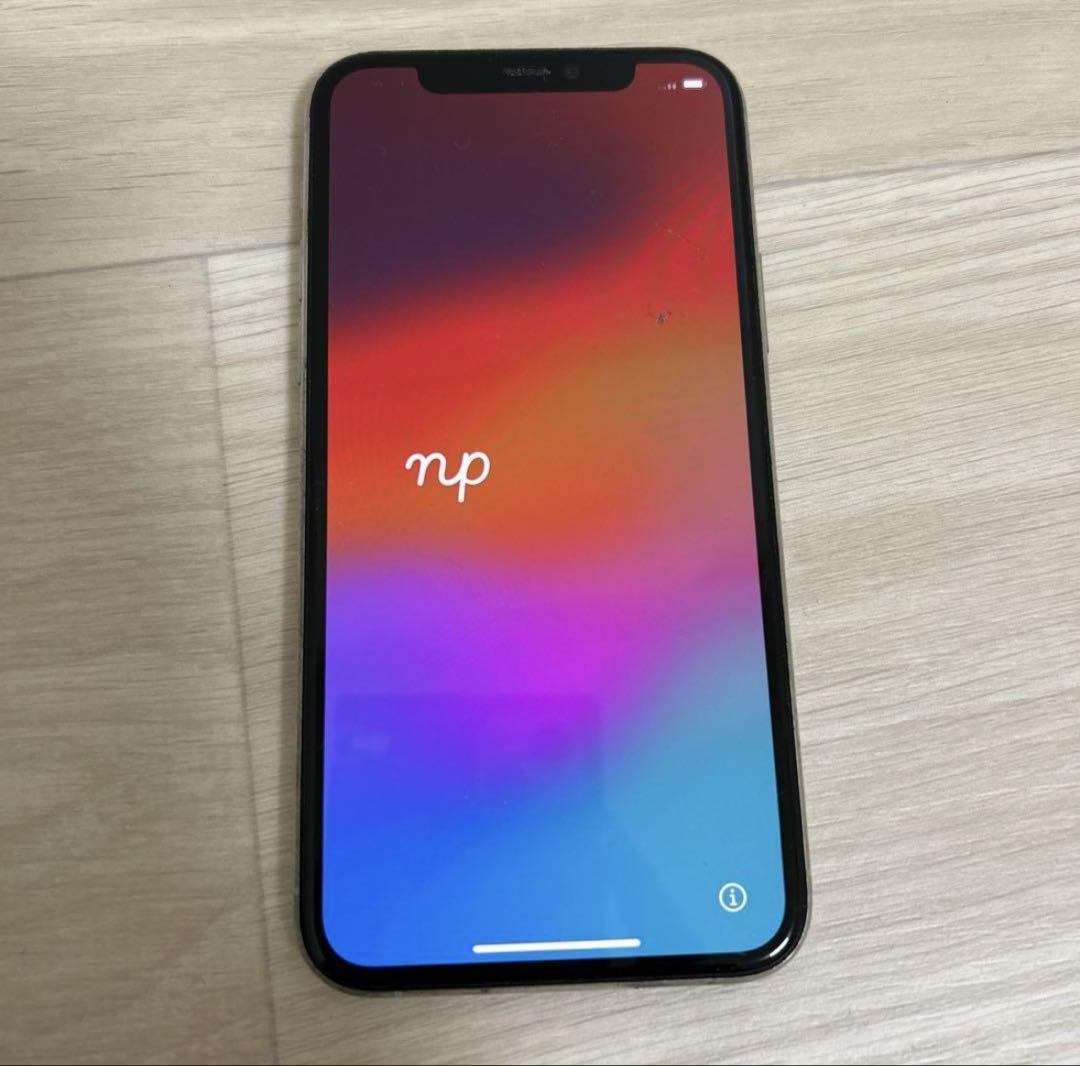 傷ありiPhone11 pro シルバー 512GB SIMロック解除済み